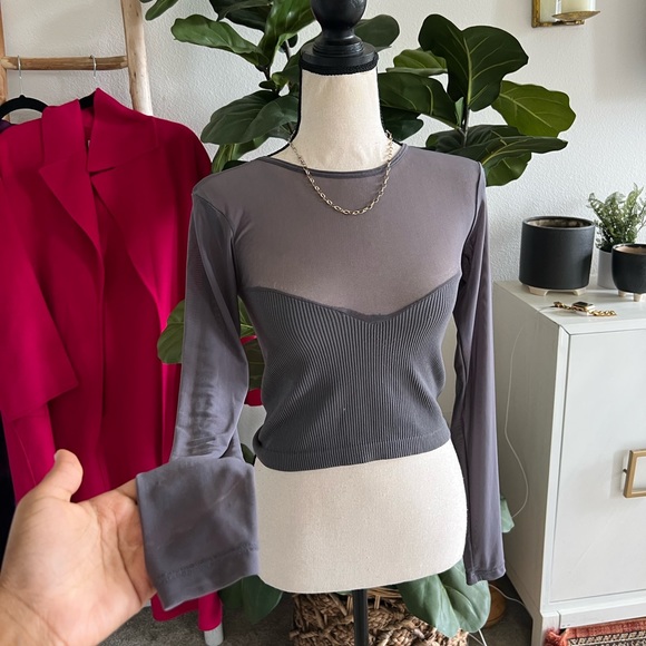 Zara Limitless Contour Grey Ribbed Long Sleeve Sheer Mesh Top - Picture 3 of 7
